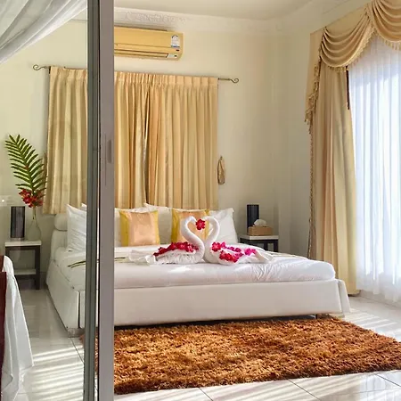 Oasis Villa Suites & Rooms Karon Exterior photo